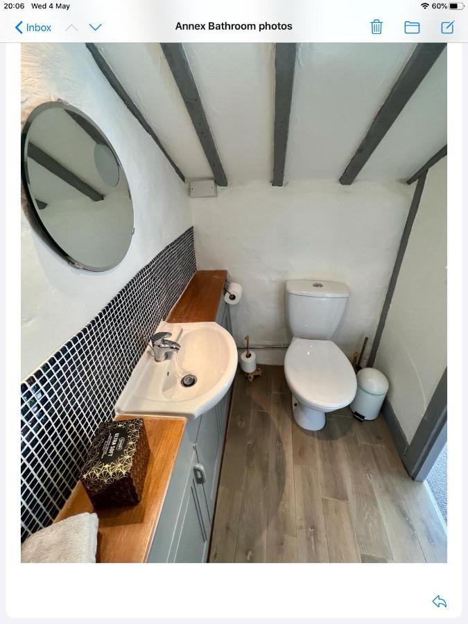 Hares Hideaway At Coed Moelfa Bed & Breakfast Corwen Bagian luar foto
